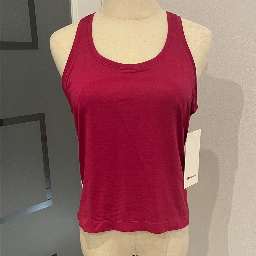 Lululemon Swiftly Tech Racerback 2.0 *Race Length Ripened Raspberry | Size 8